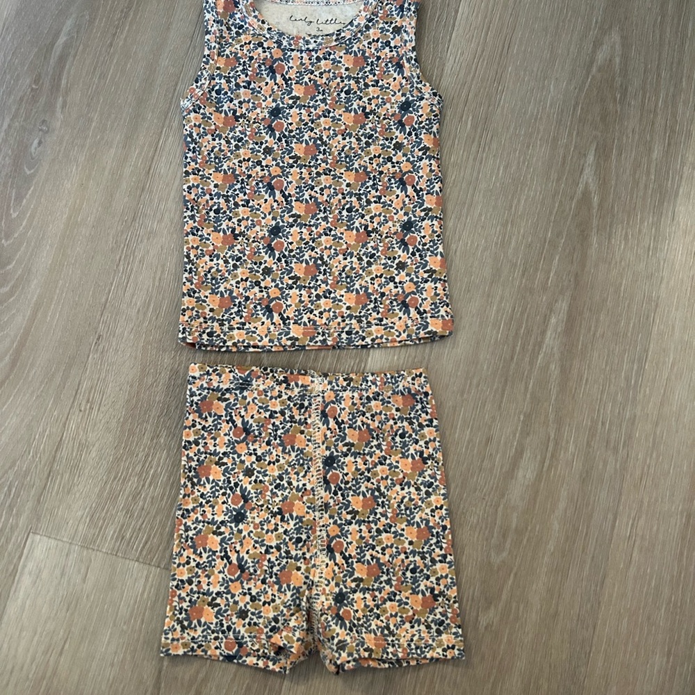 Lovely Littles- Baby Floral Tank & Shorts Set